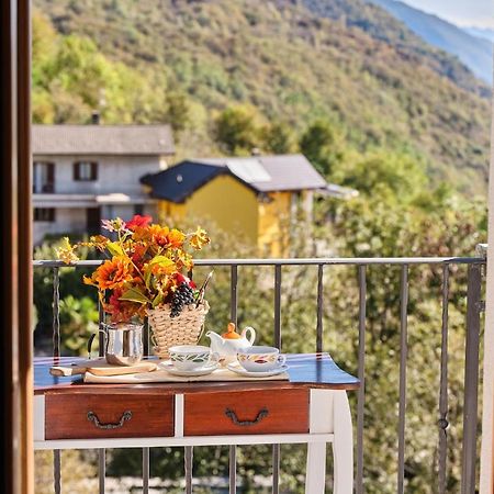 Circolo Operaio Acli Colloro Hotel Екстериор снимка
