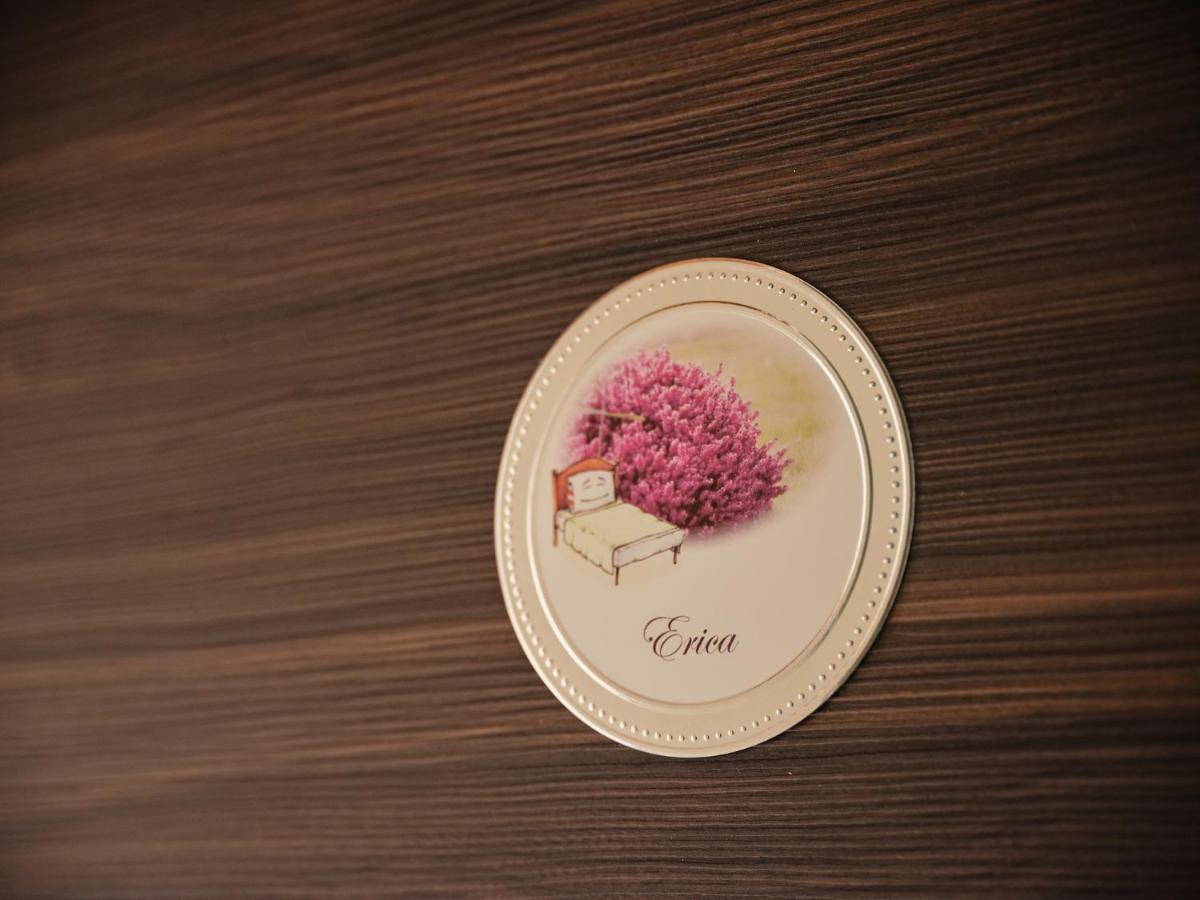 Circolo Operaio Acli Colloro Hotel Екстериор снимка