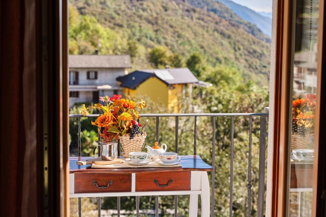 Circolo Operaio Acli Colloro Hotel Екстериор снимка